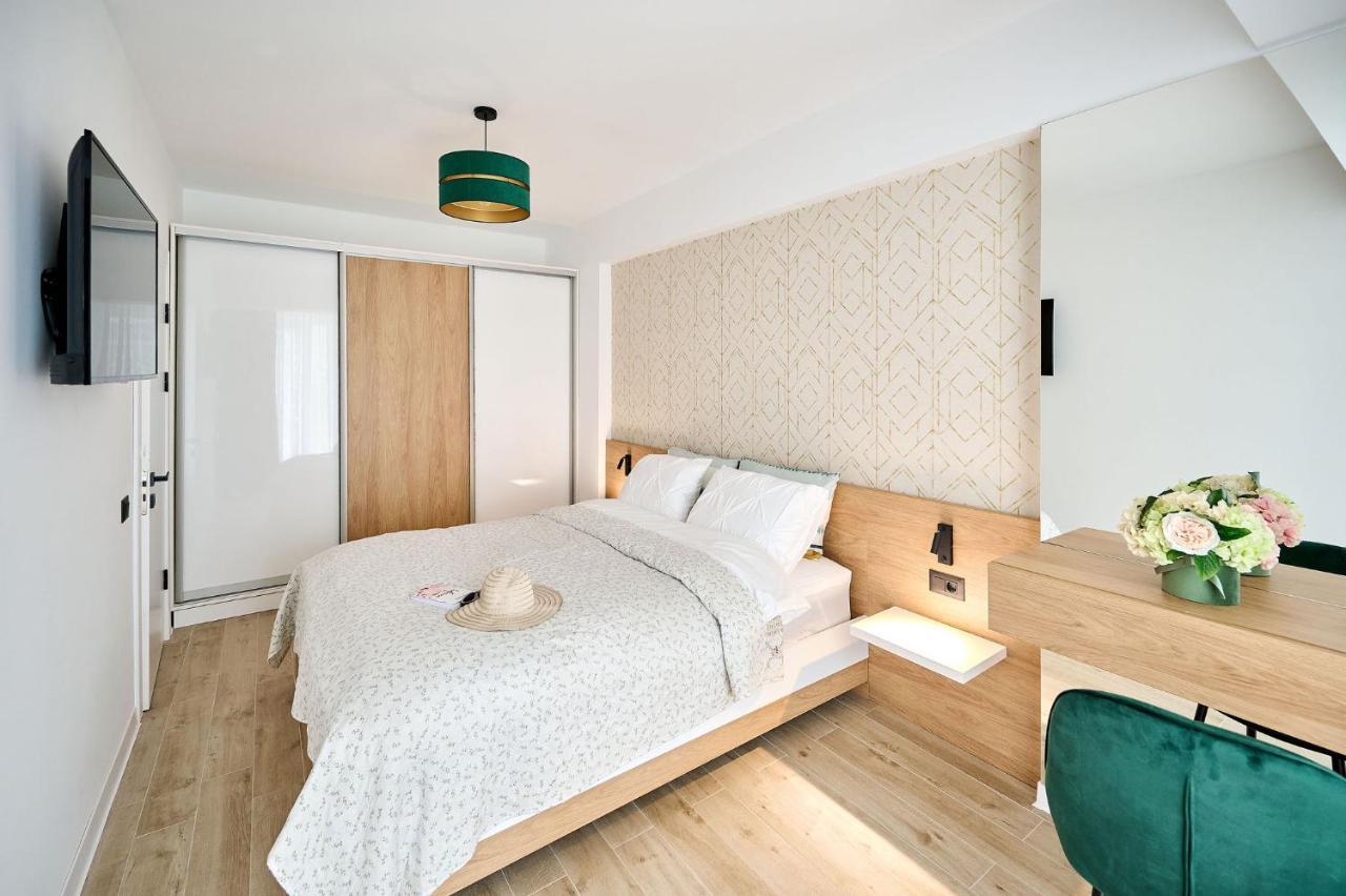Vlezal Apartment Spa&Pool Beach Resort Mamaia Exteriér fotografie