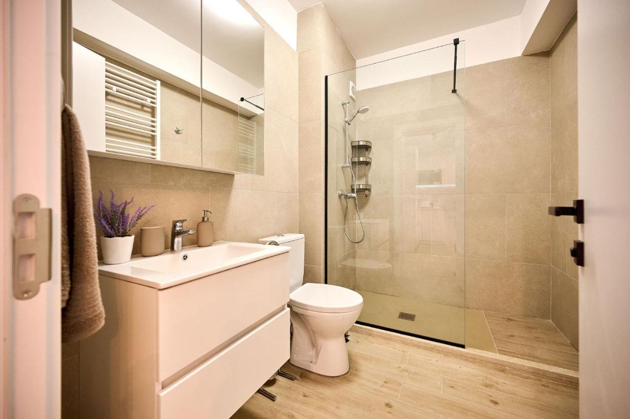 Vlezal Apartment Spa&Pool Beach Resort Mamaia Exteriér fotografie