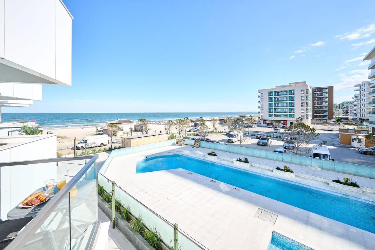 Vlezal Apartment Spa&Pool Beach Resort Mamaia Exteriér fotografie